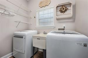 Laundry area 1st floor