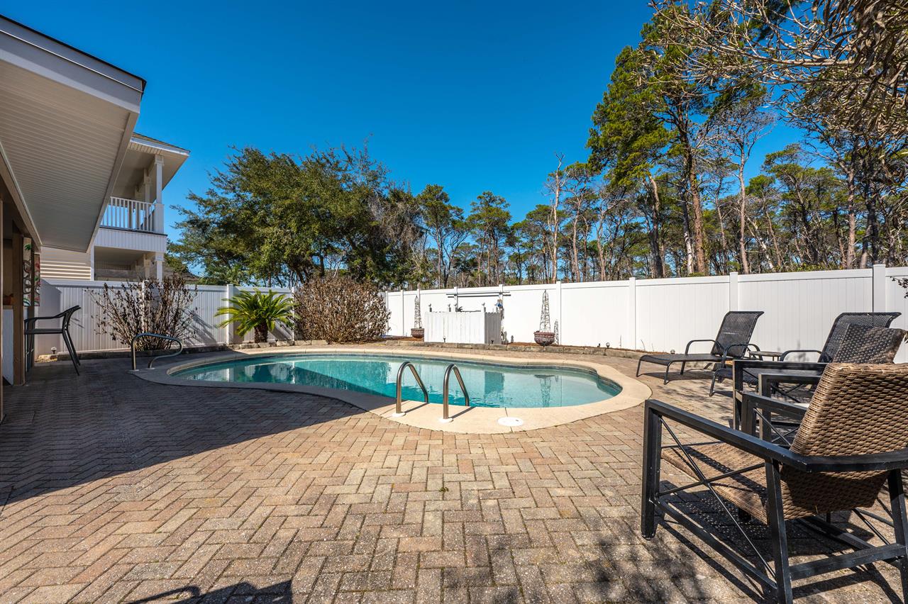Pool area