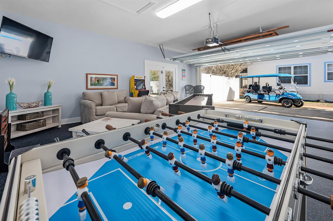 Garagegame room