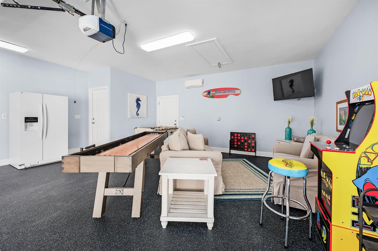 Garagegame room