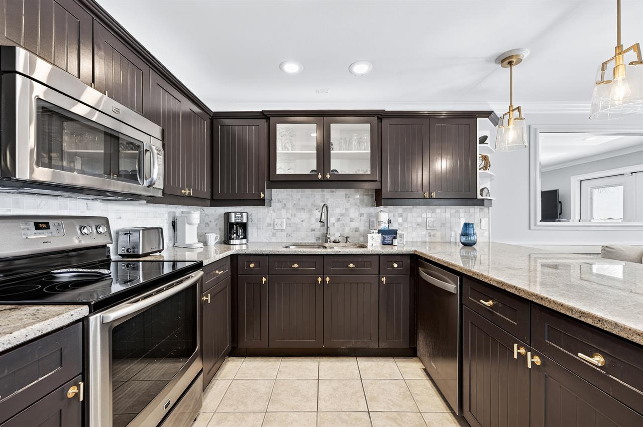 Kitchen area