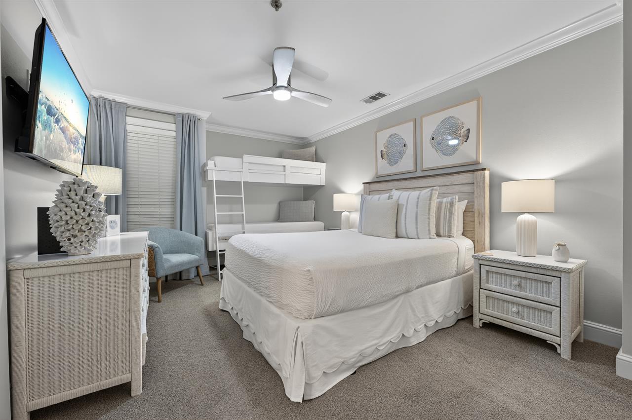Guest bedroom