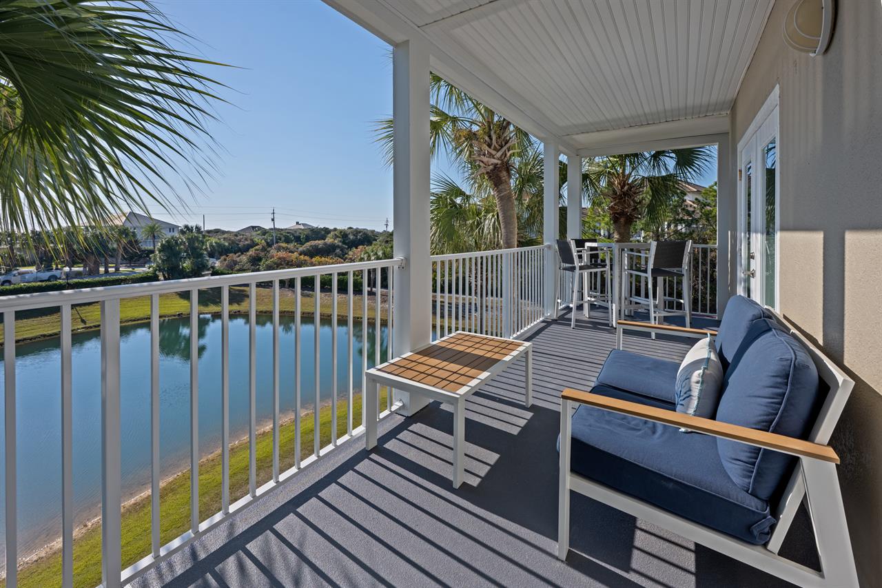 Balcony area