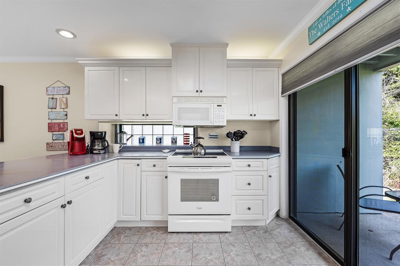 Kitchen area