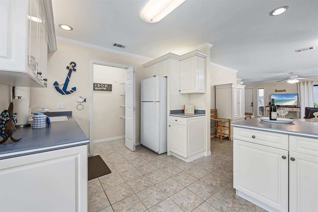Kitchen area