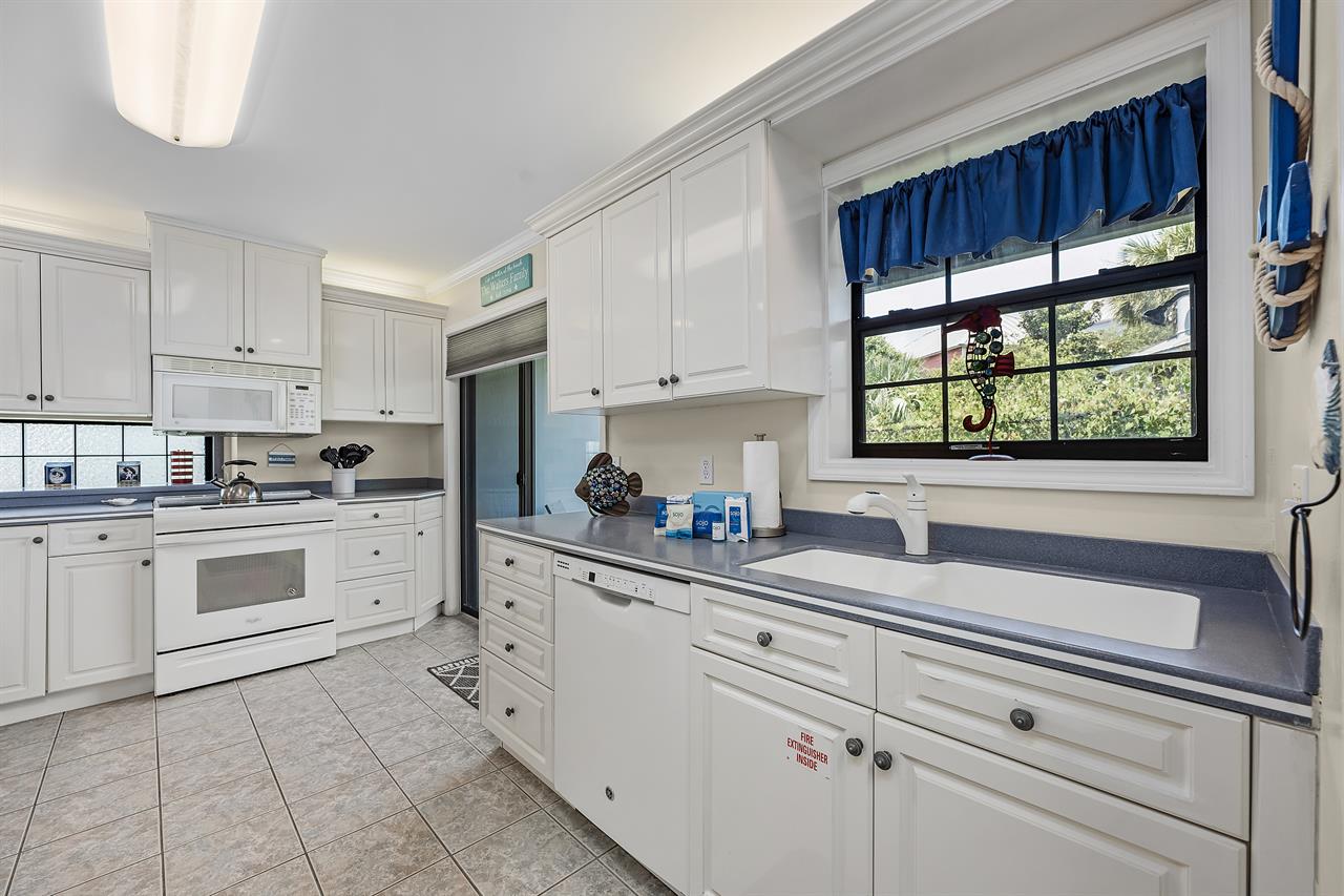 Kitchen area