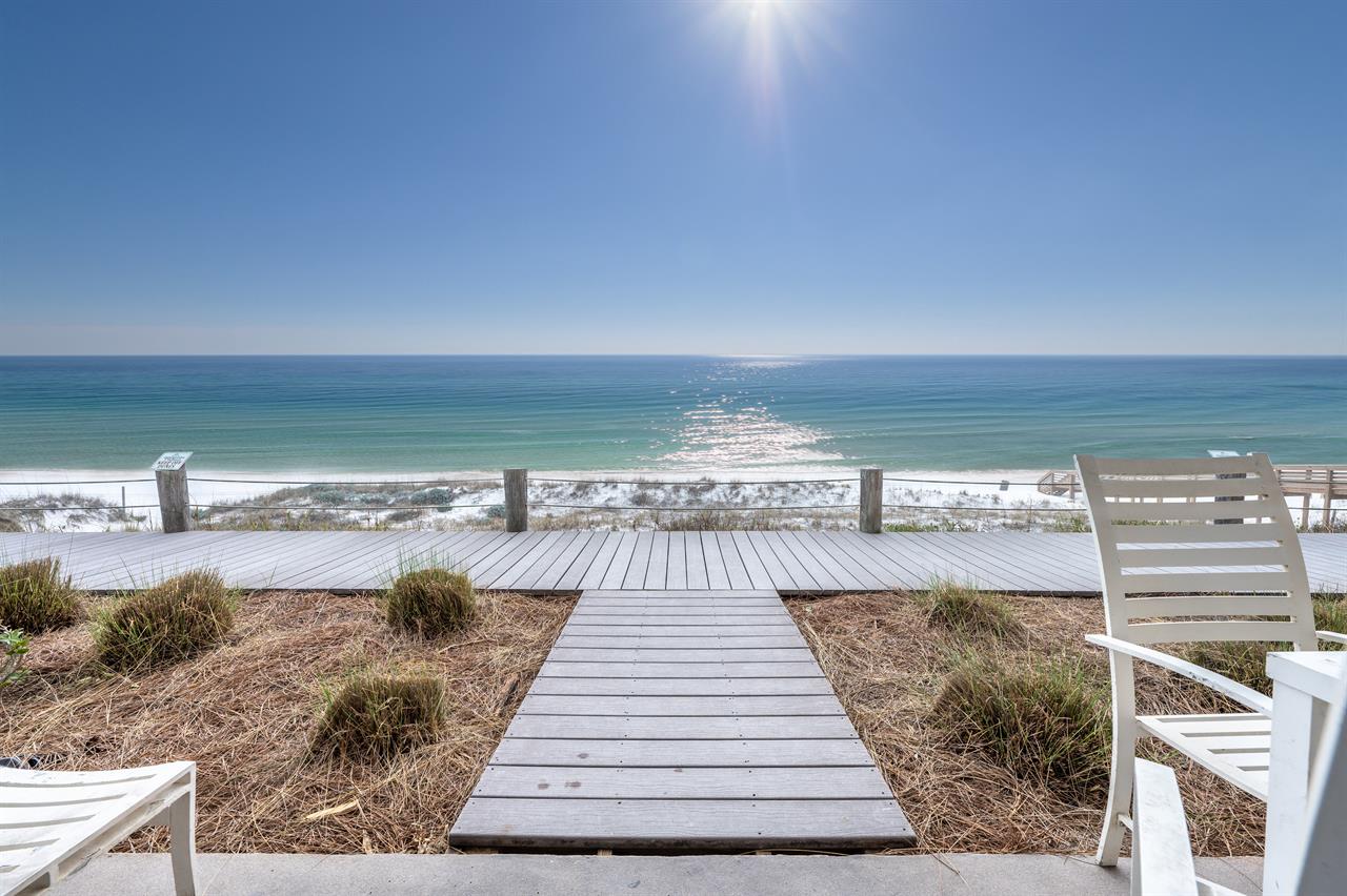 Back patio overlooking the Gulf