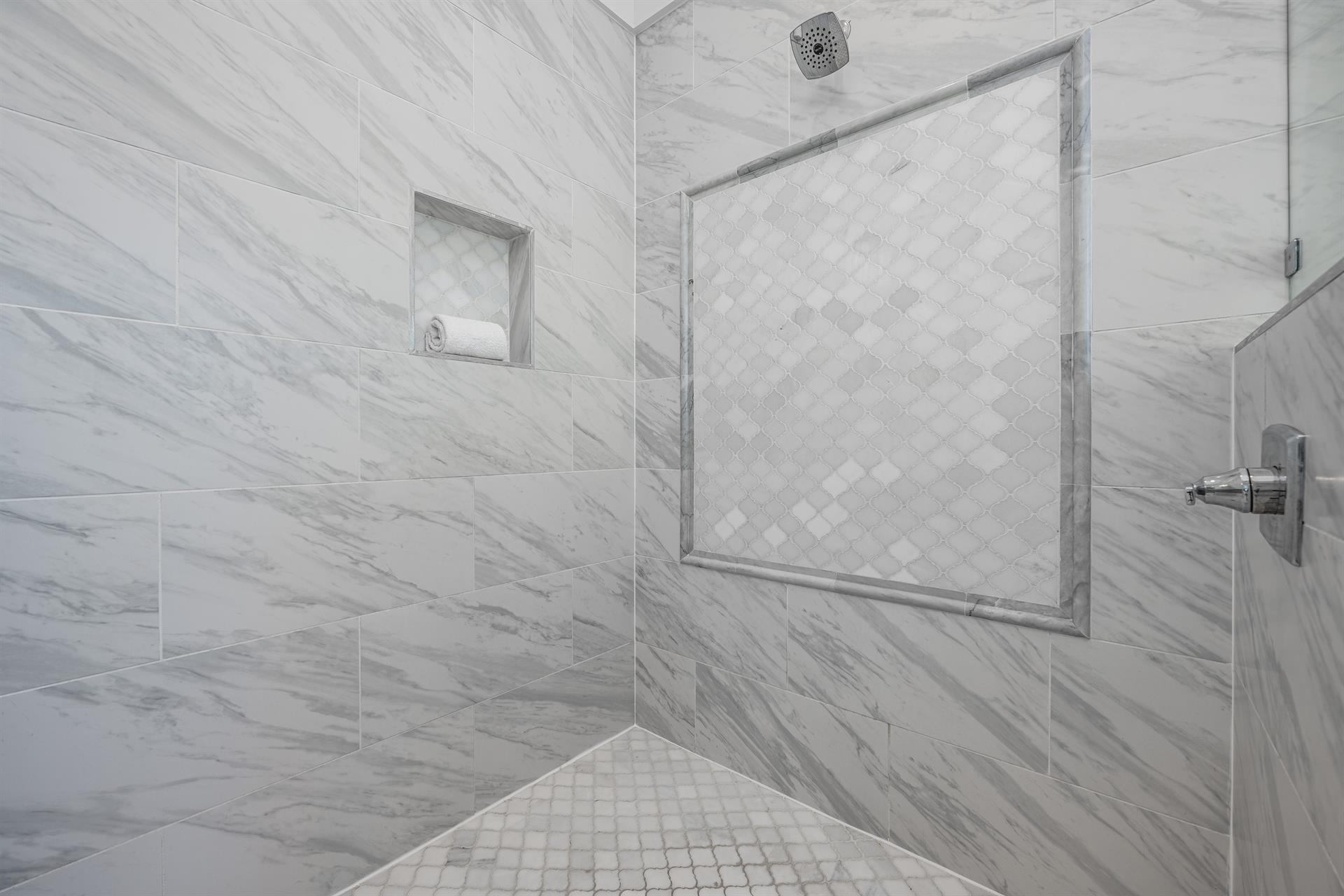 Master bathroom 2 3rd floor