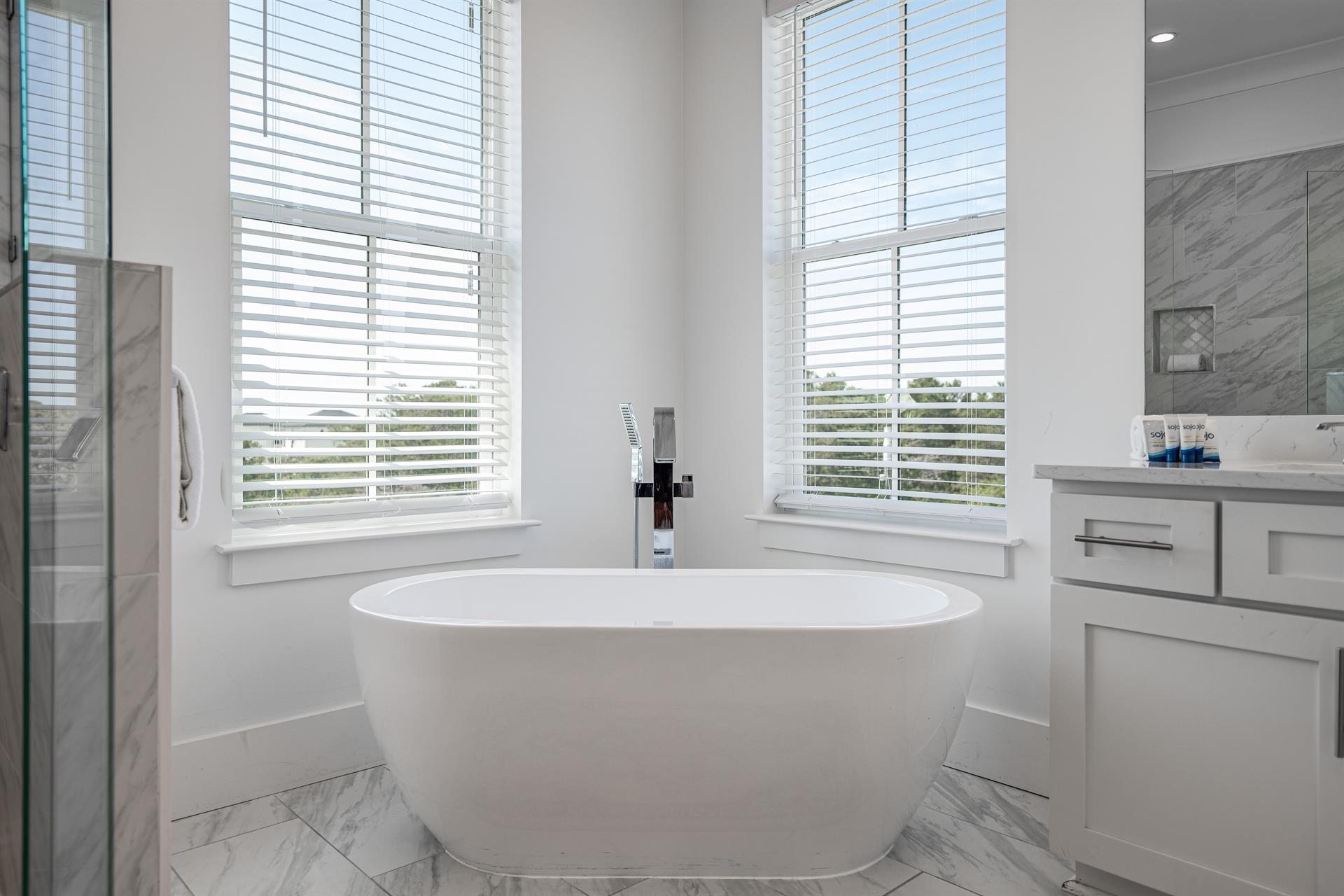 Master bathroom 2 3rd floor