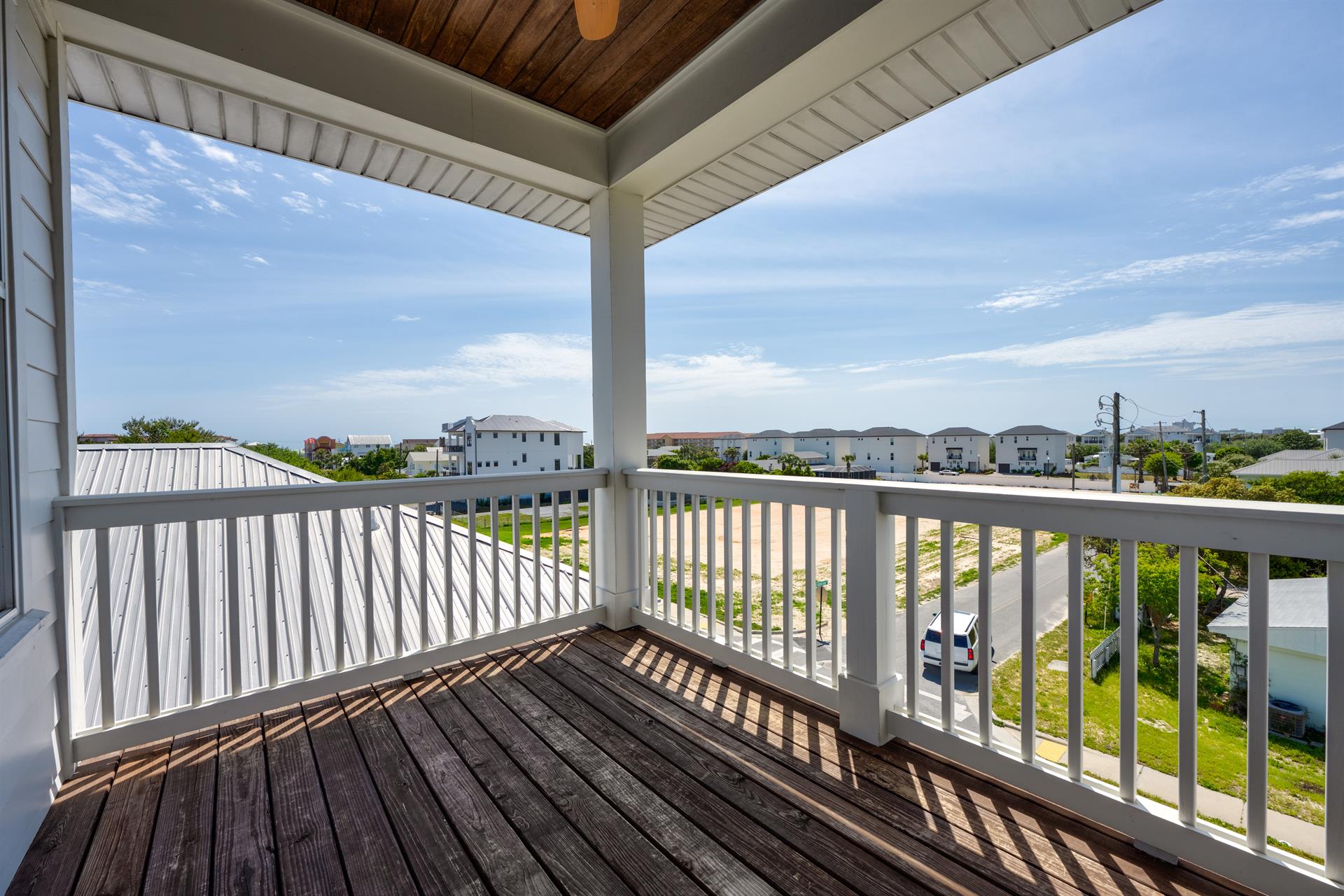 Master bedroom 2 balcony 3rd floor