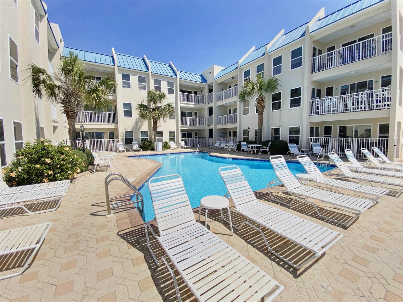 Pool area