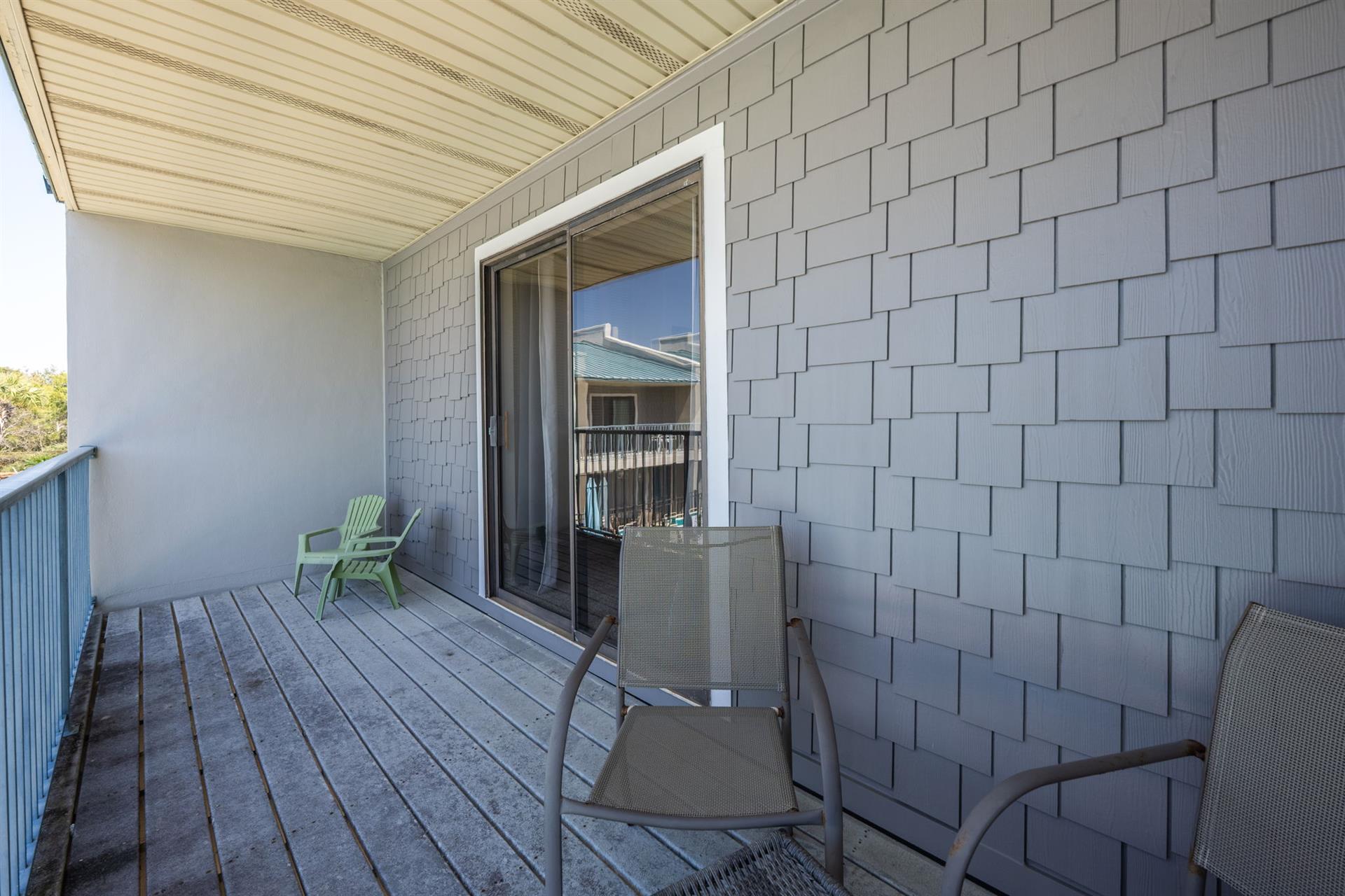 Guest bedroom balcony 2nd floor