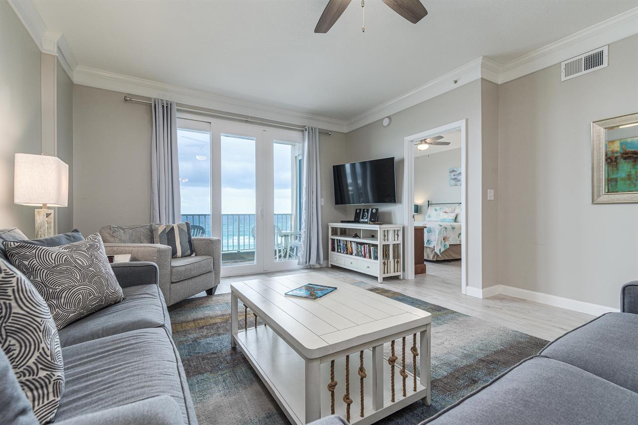 Living room to balcony