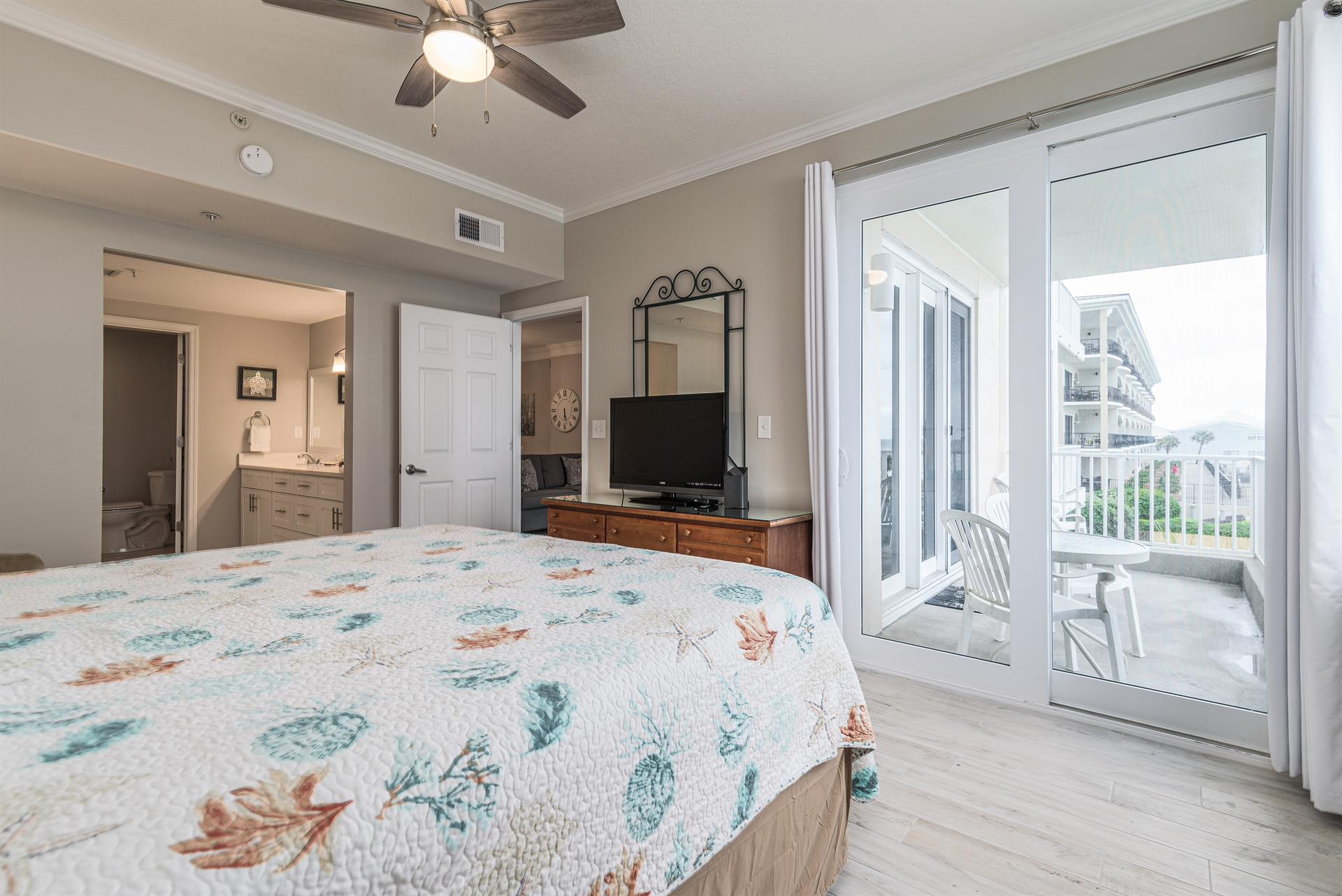 Master bedroom to balcony