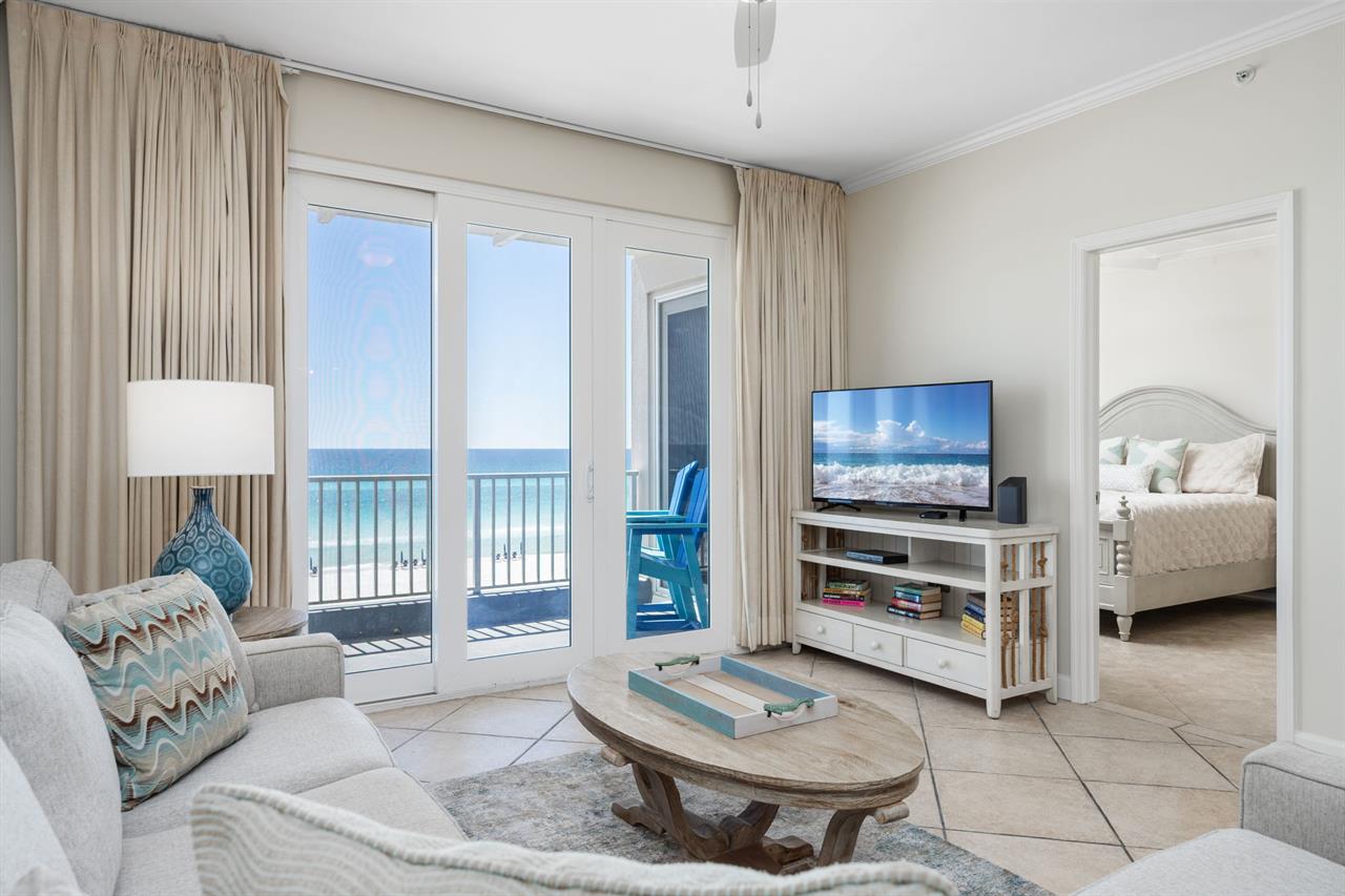 Living room to balcony