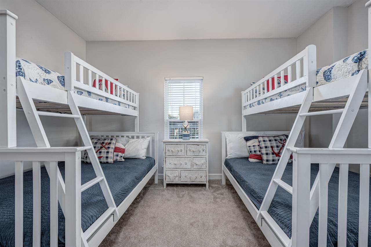 Guest bedroom 2