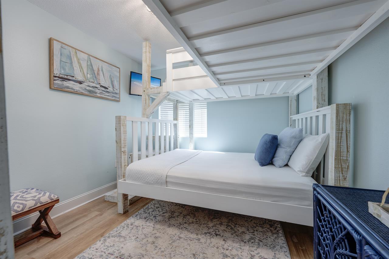Bunk Room