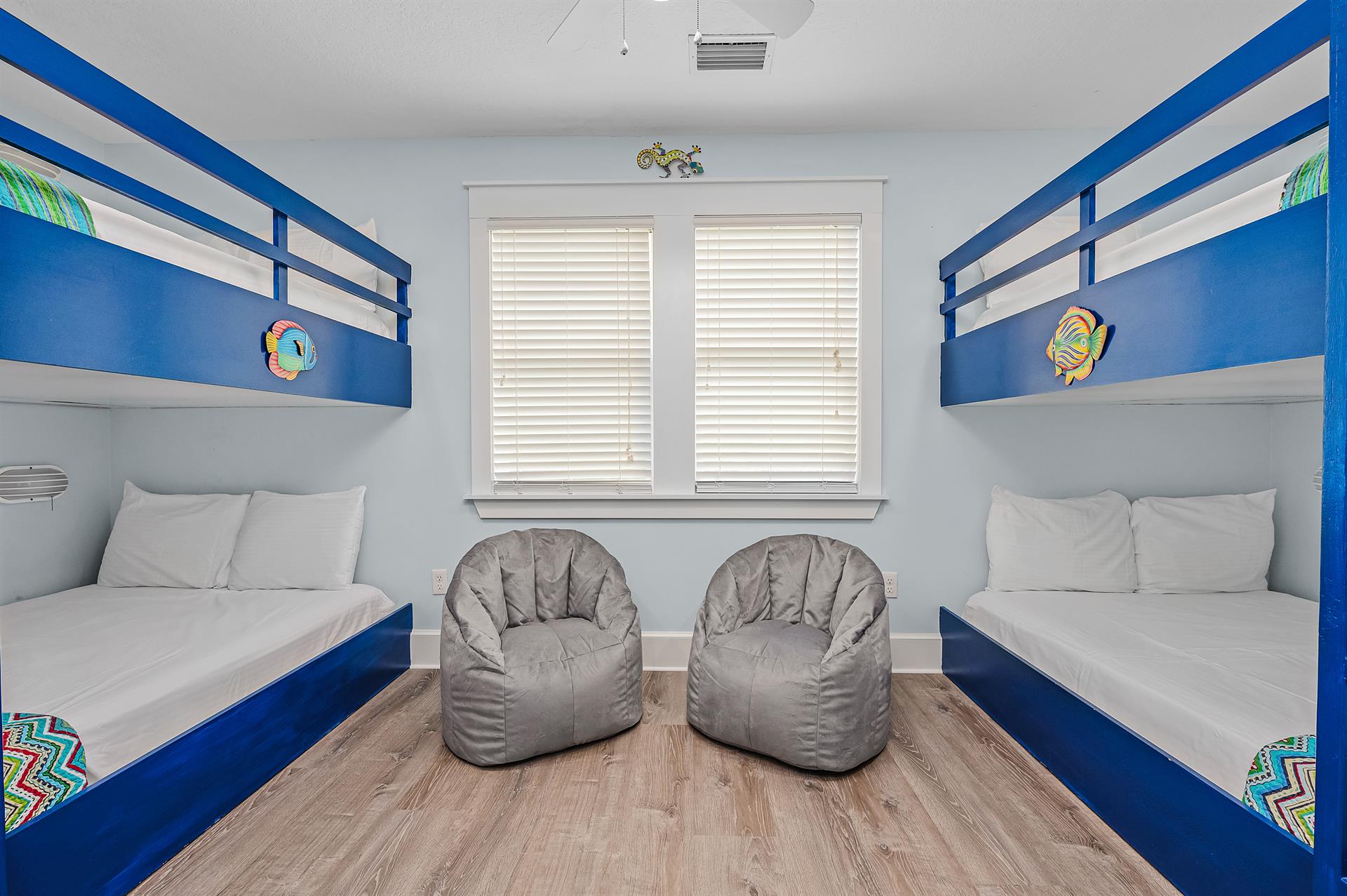 Bunk room
