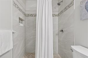 Master Bathroom 2nd floor