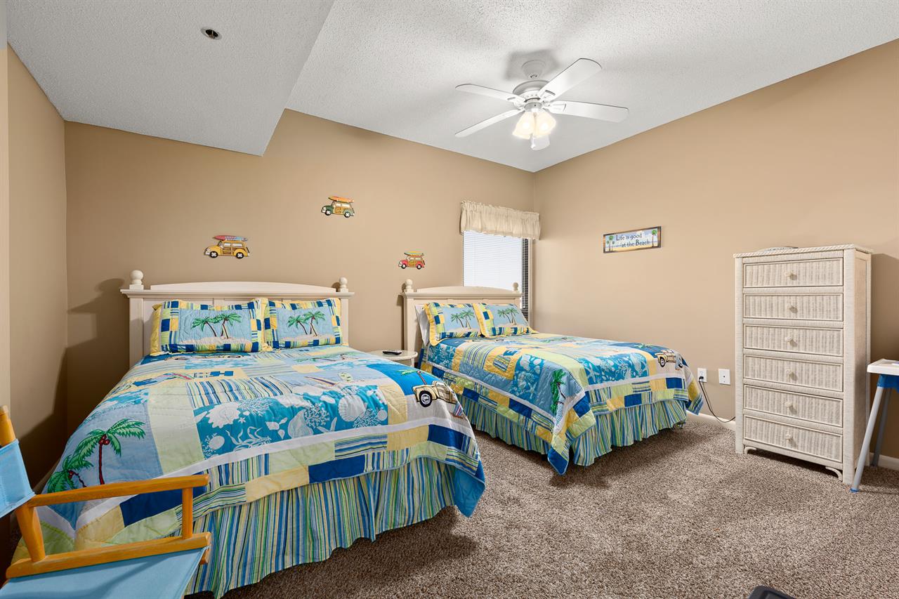 Guest bedroom 1