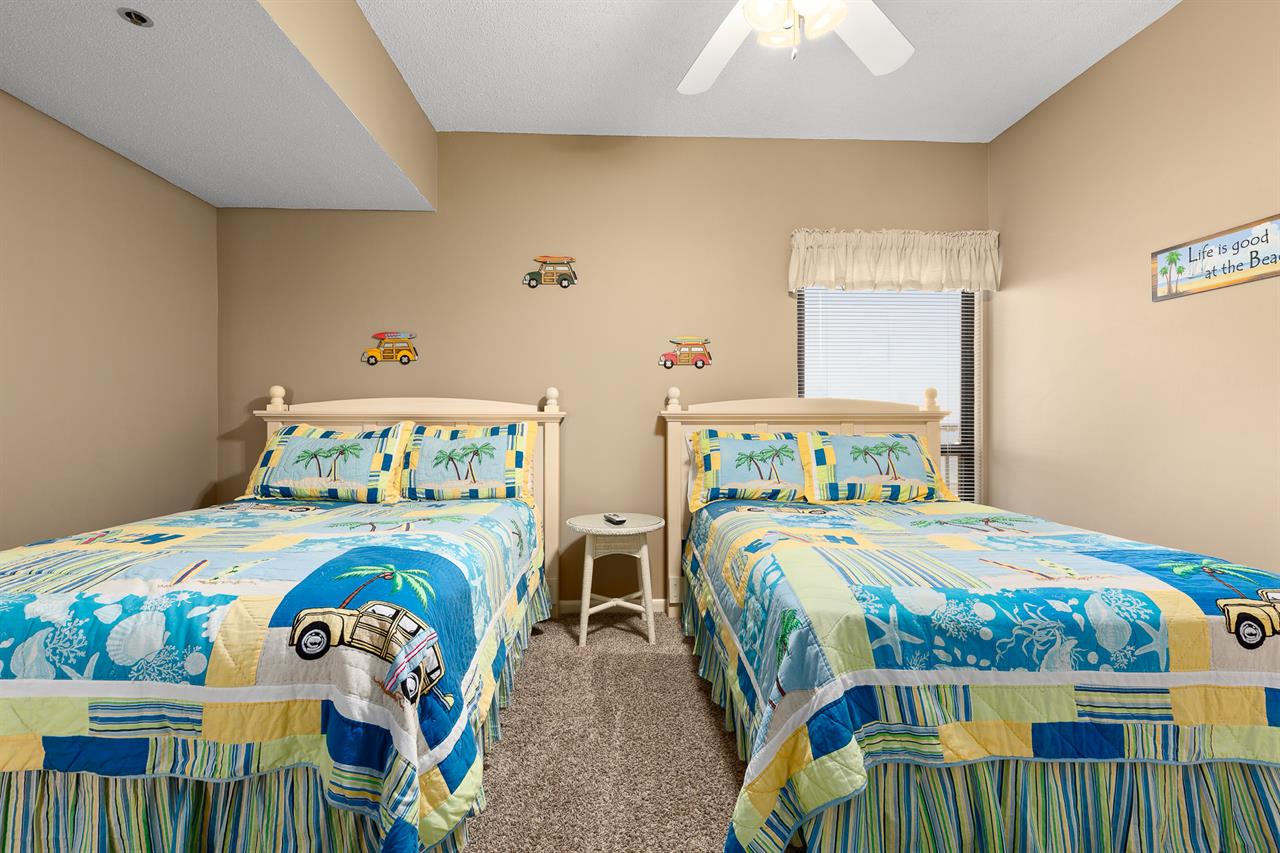 Guest bedroom 1