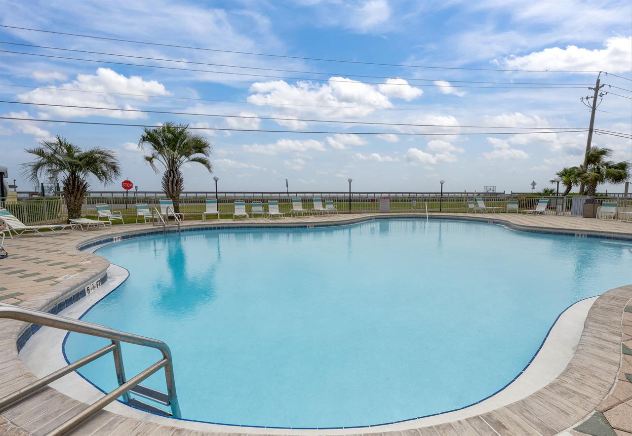 Communal pool