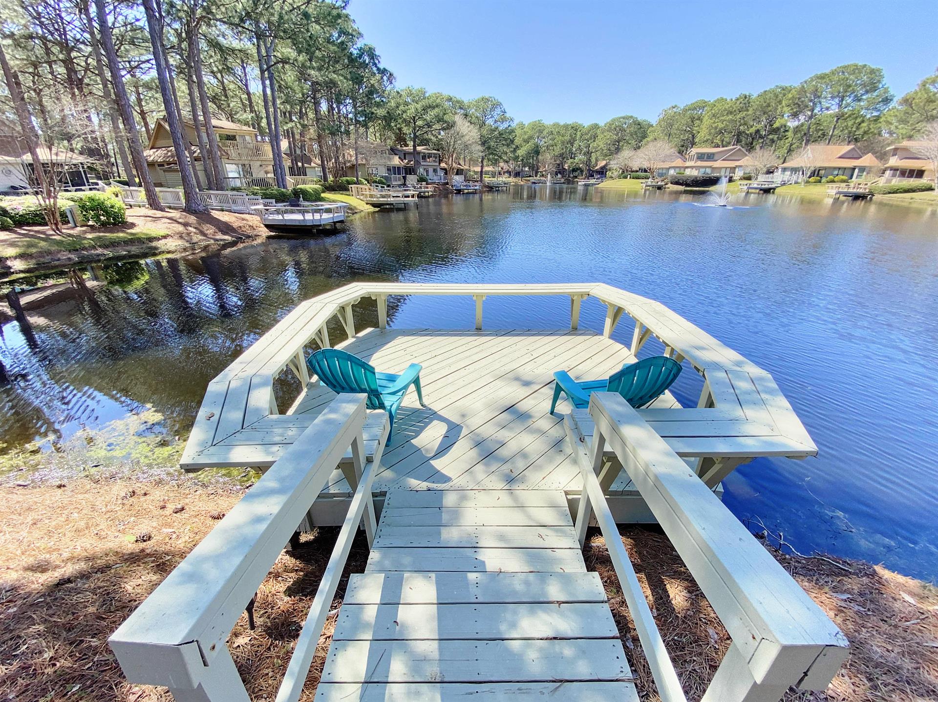 Outdoor sitting dock