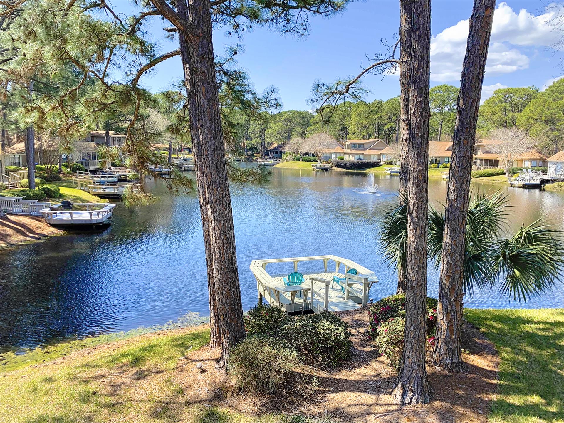 Outdoor sitting dock