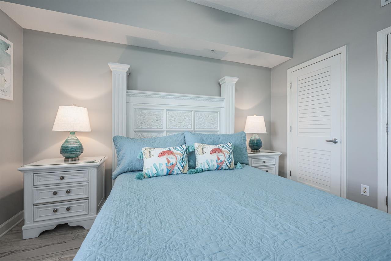 Beach time bedroom