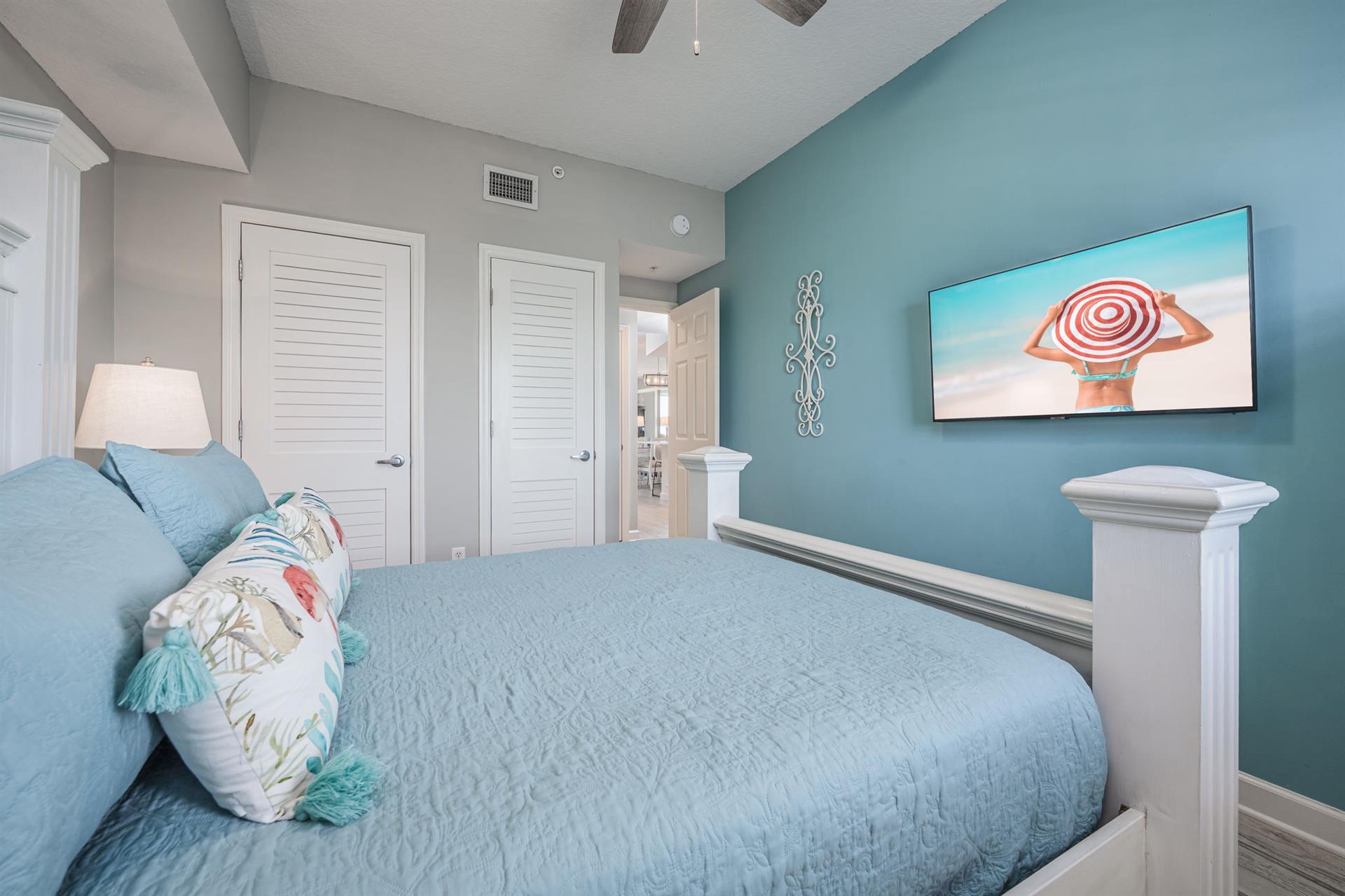 Beach time bedroom