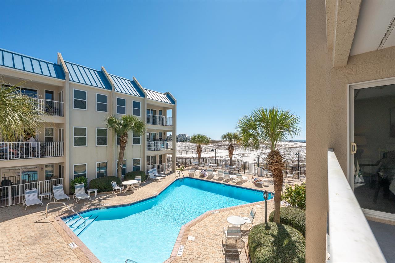 Pool area