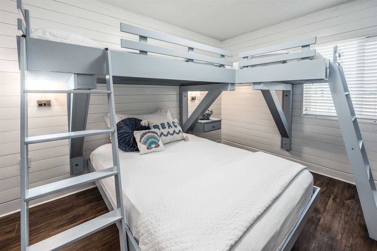 Bunk Room