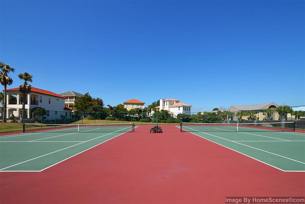 Community tennis