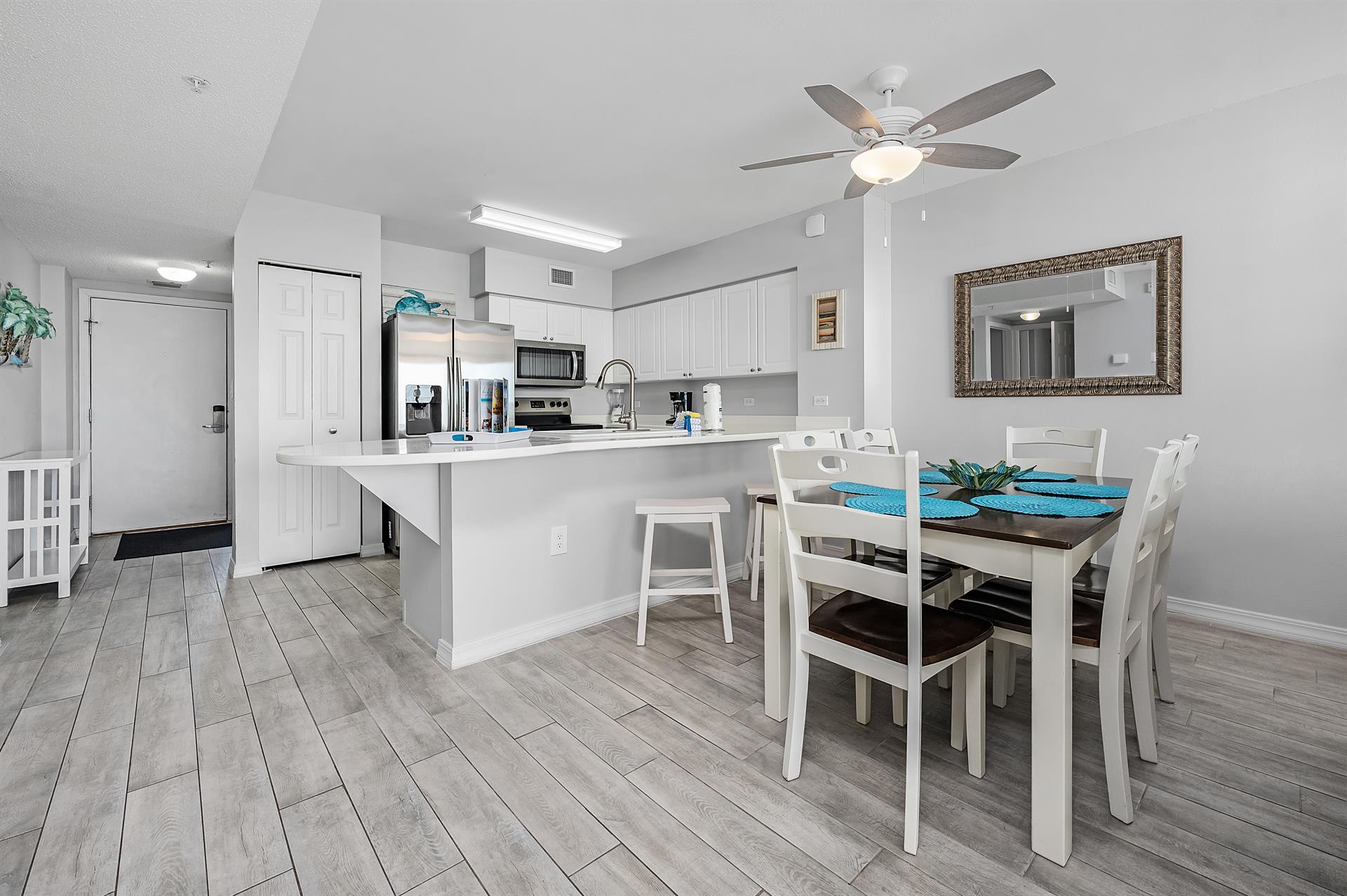 Island Princess Unit404HiRes23