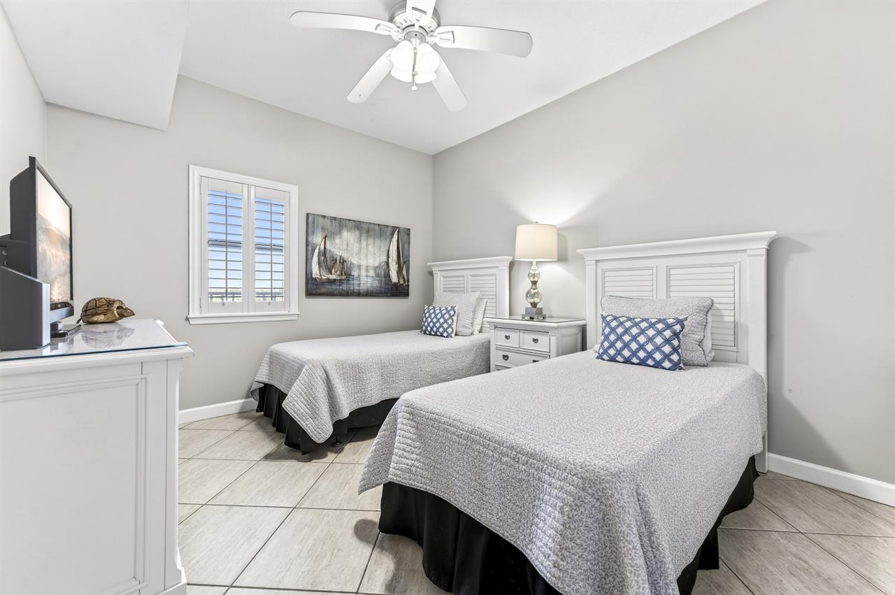 Guest Bedroom 1