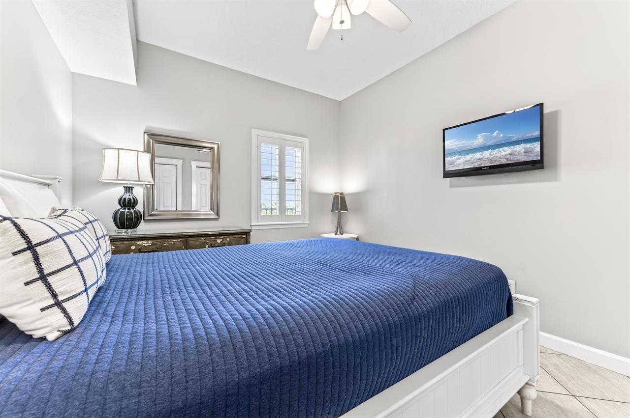 Guest Bedroom 2