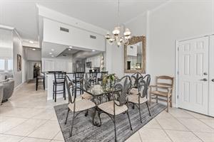 Dining area 1