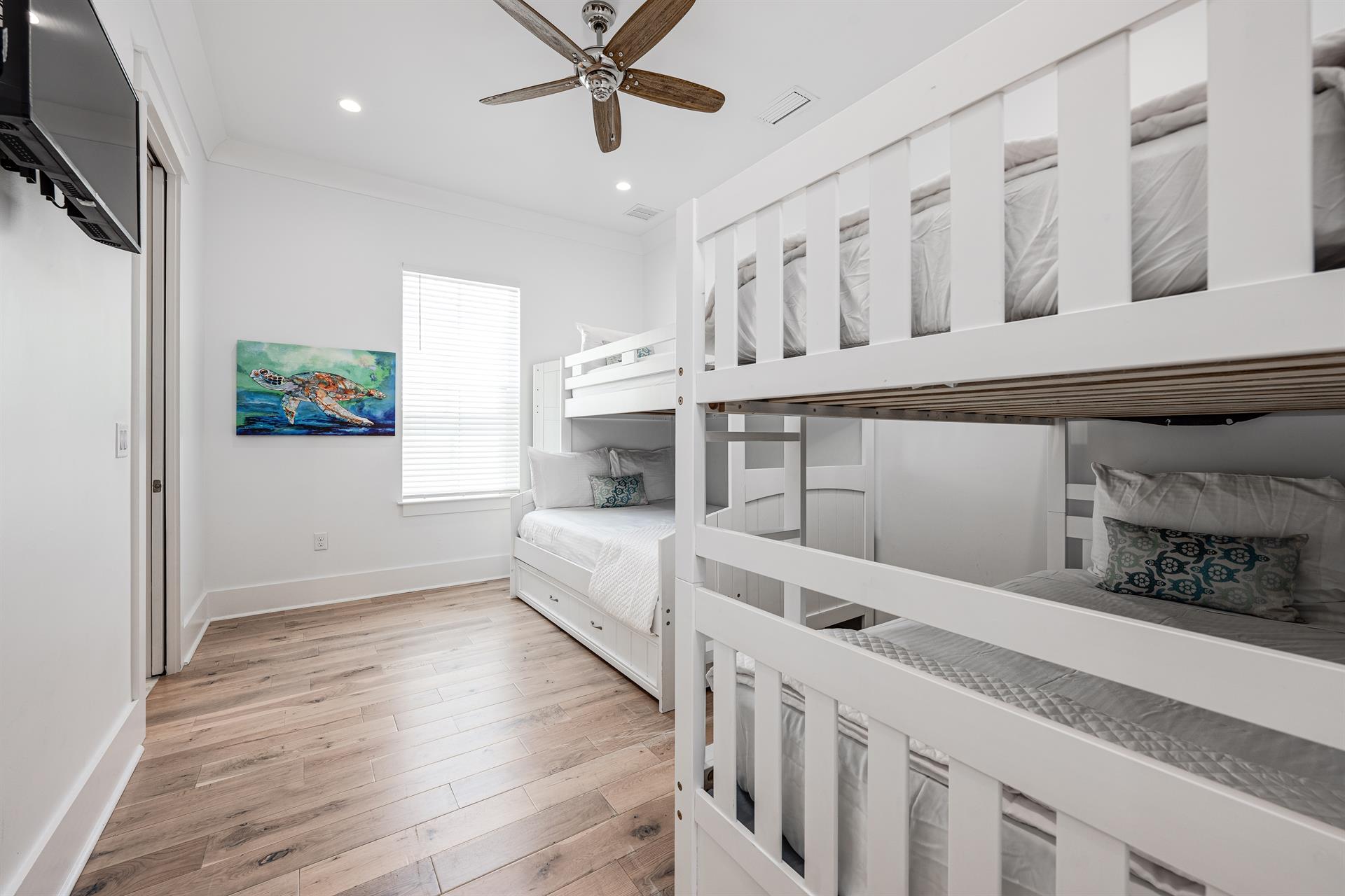 Bunk room 2nd floor