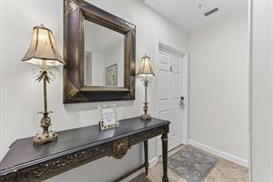 005Foyer A