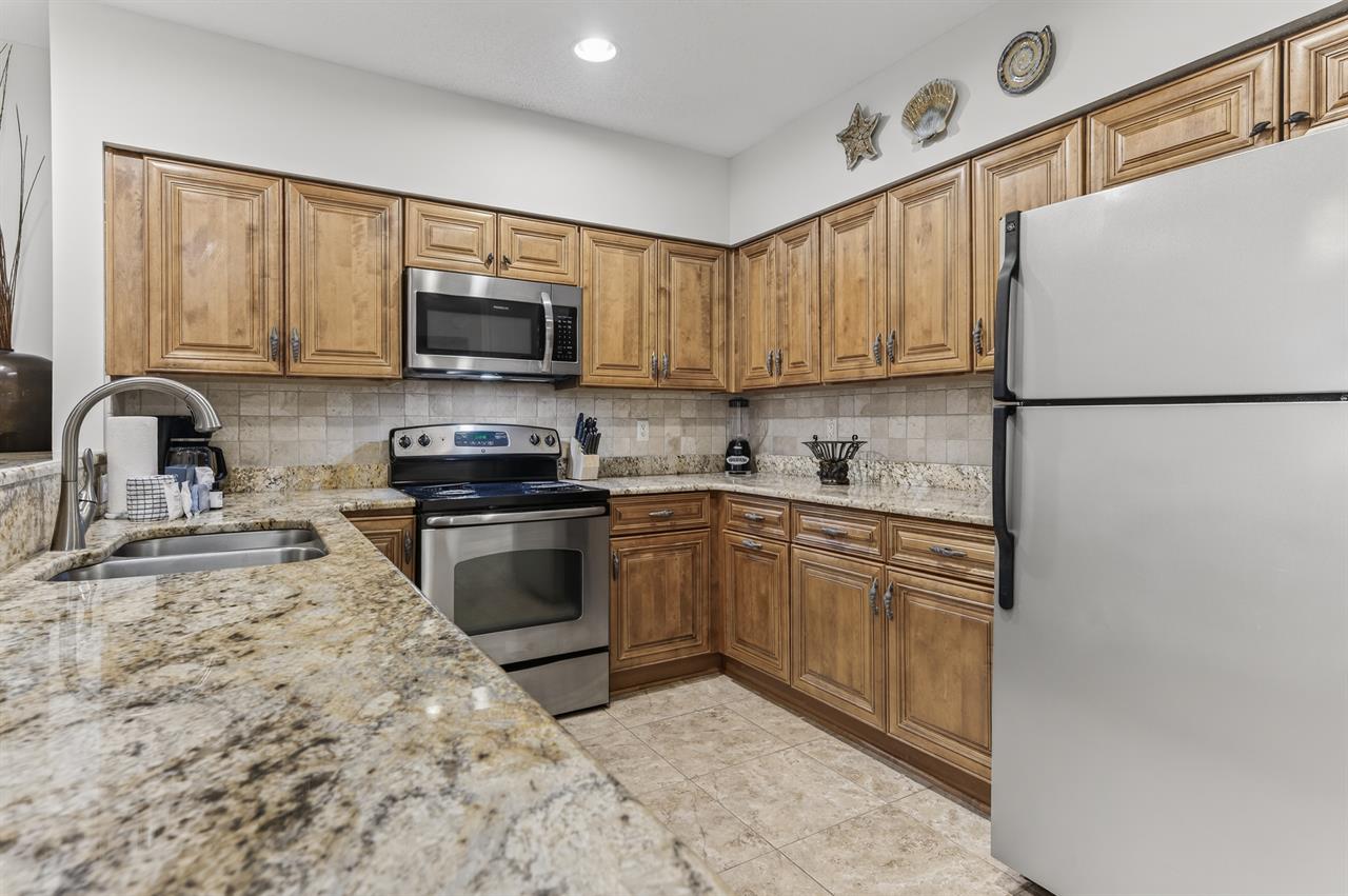 063Kitchen  B