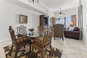 072Dining Room  B
