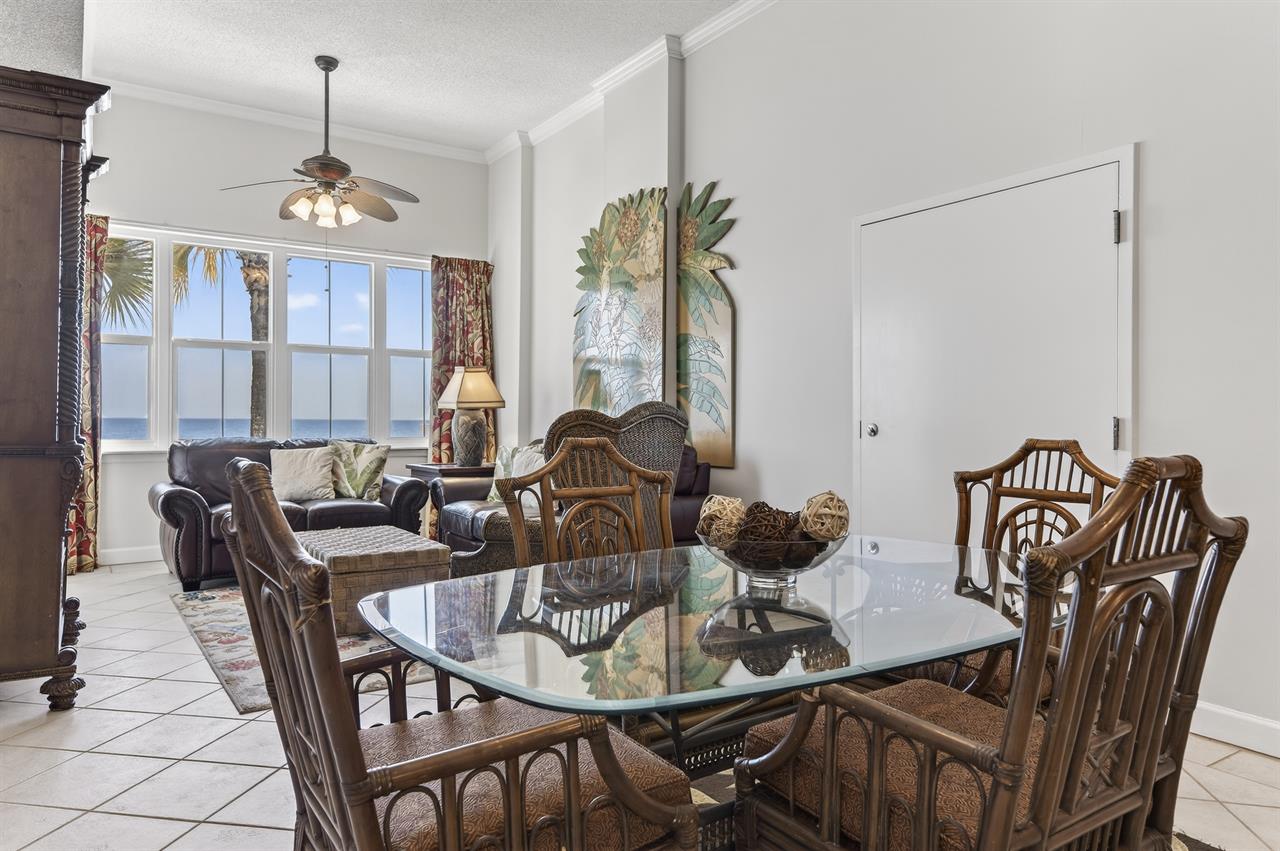 073Dining to Living Room  B