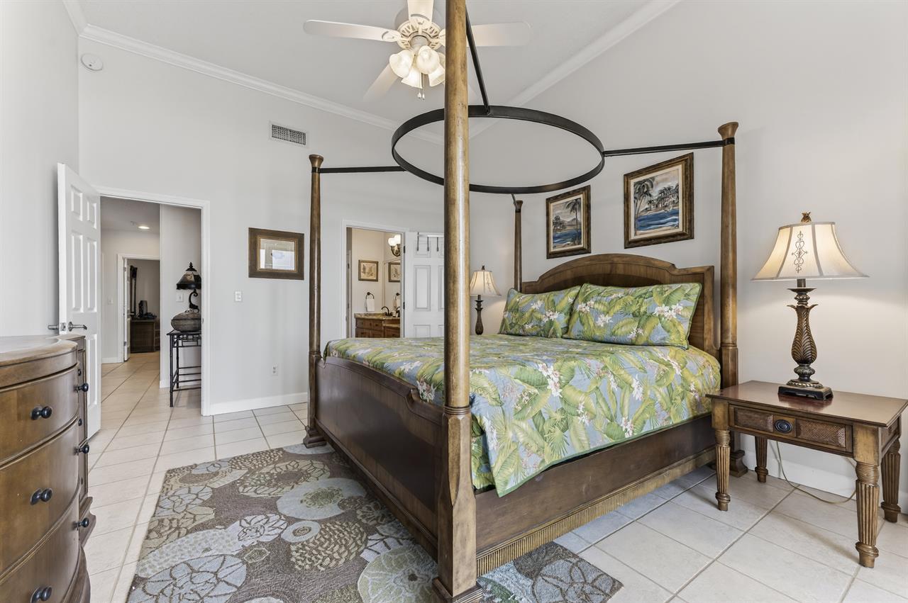 082Master Bedroom  B