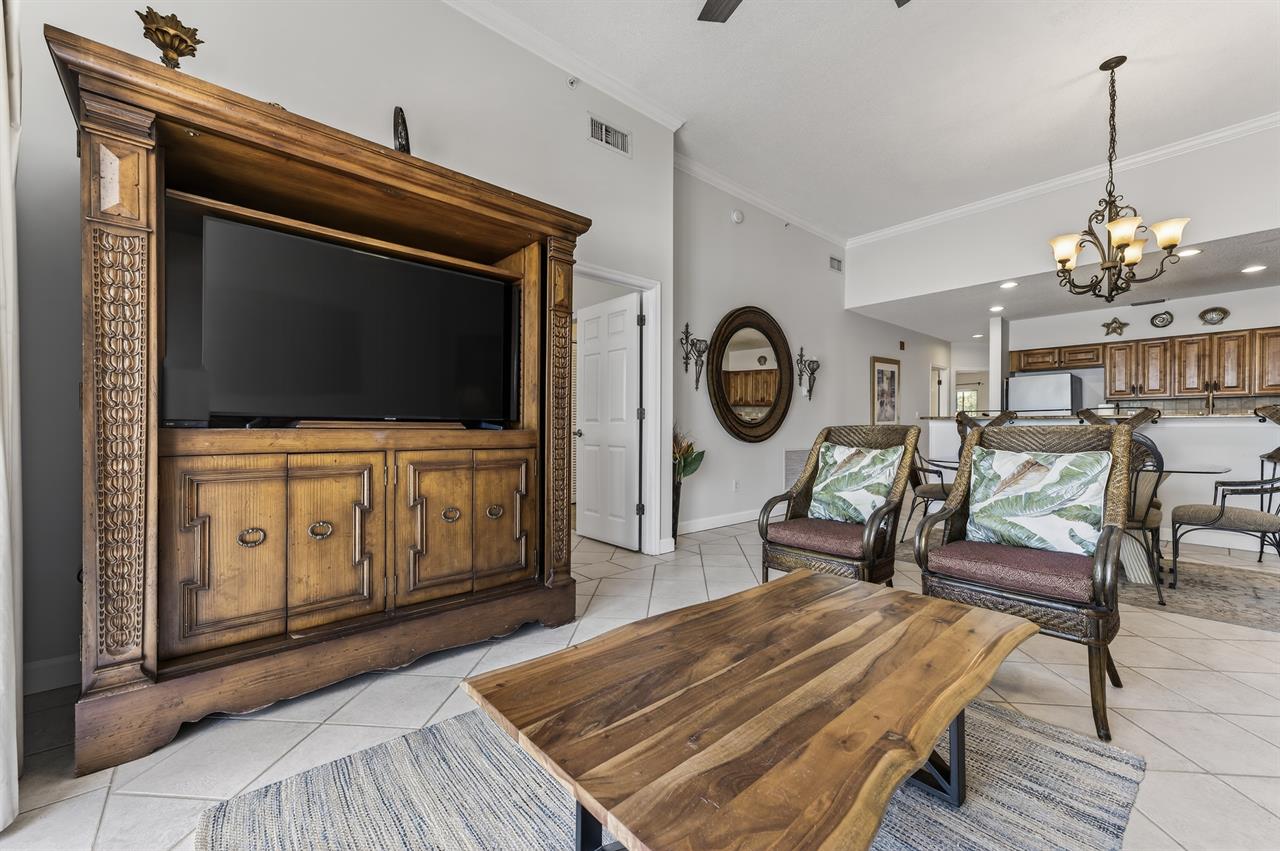 011Living Room  A