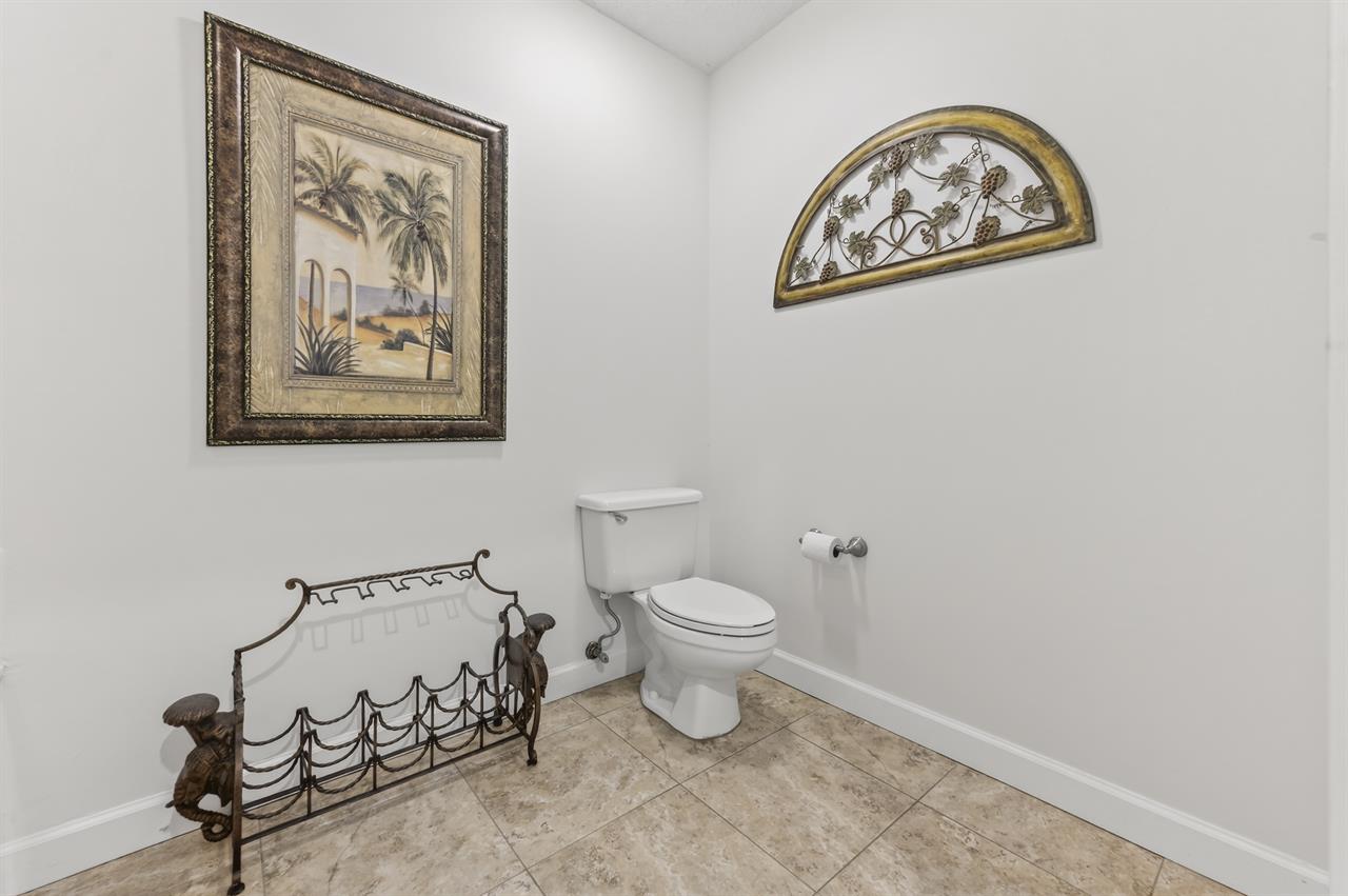 036Master Bathroom  A