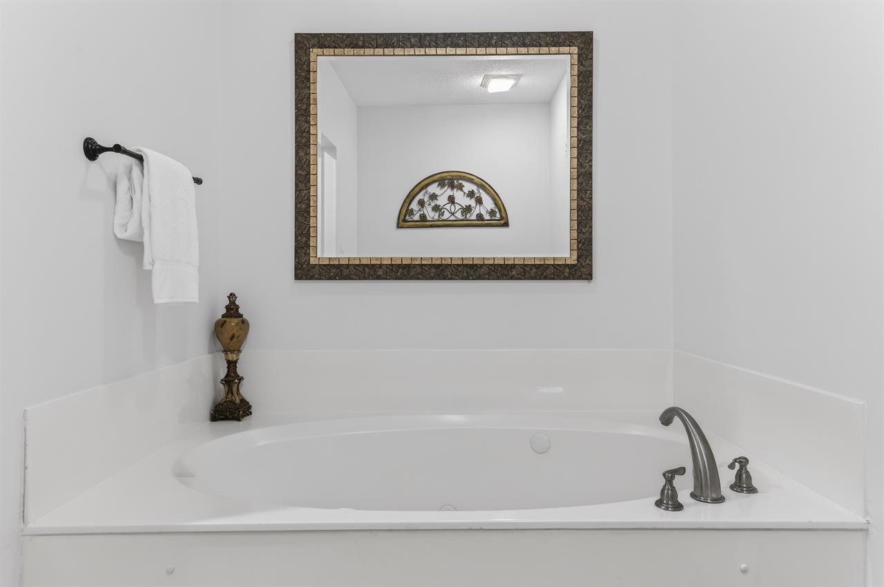038Master Bathroom  A
