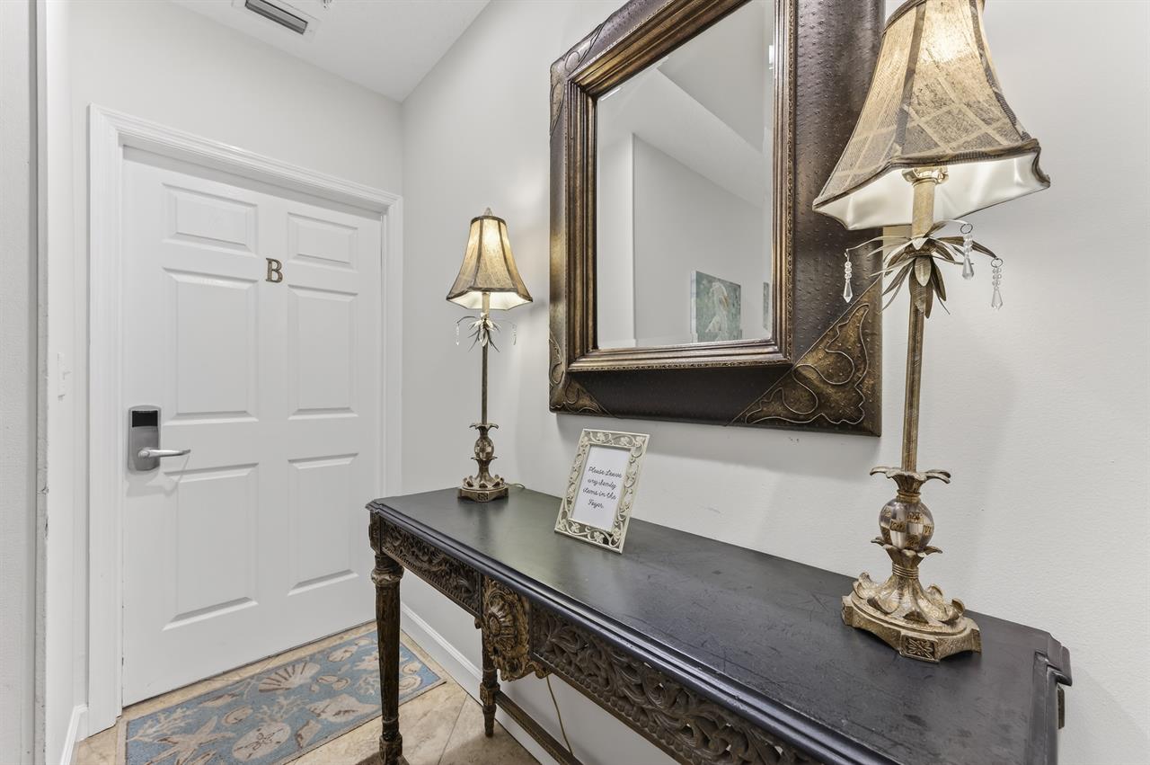 060Foyer  B
