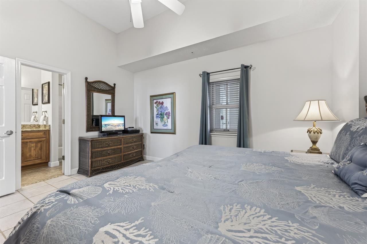105Guest Bedroom  B