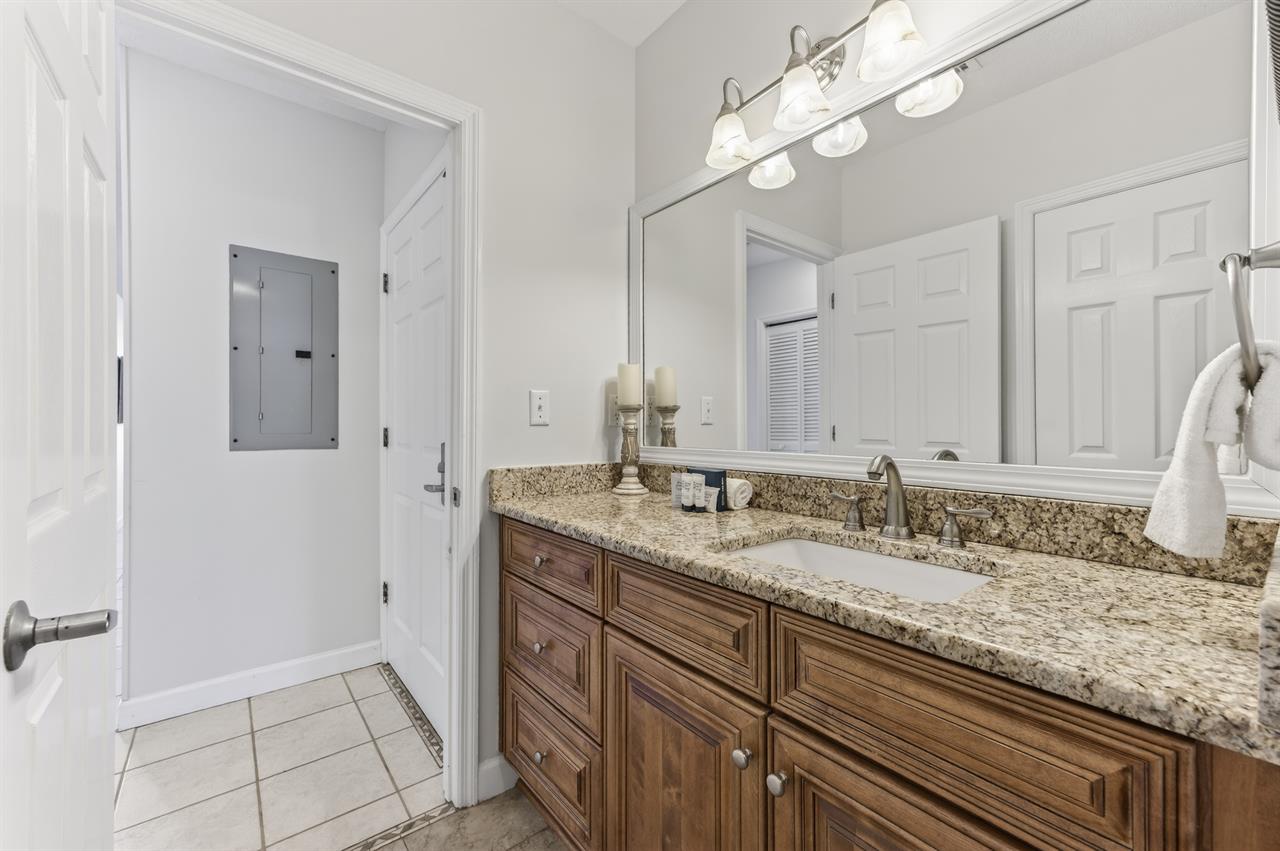 108Guest Bedroom  B