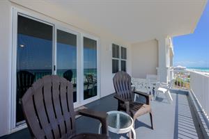 07Balcony